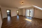 Dachgeschoßwohnung Pentling - 2 Zimmer, 76 m&sup2;, 1.205&euro; | Angebot:26505545