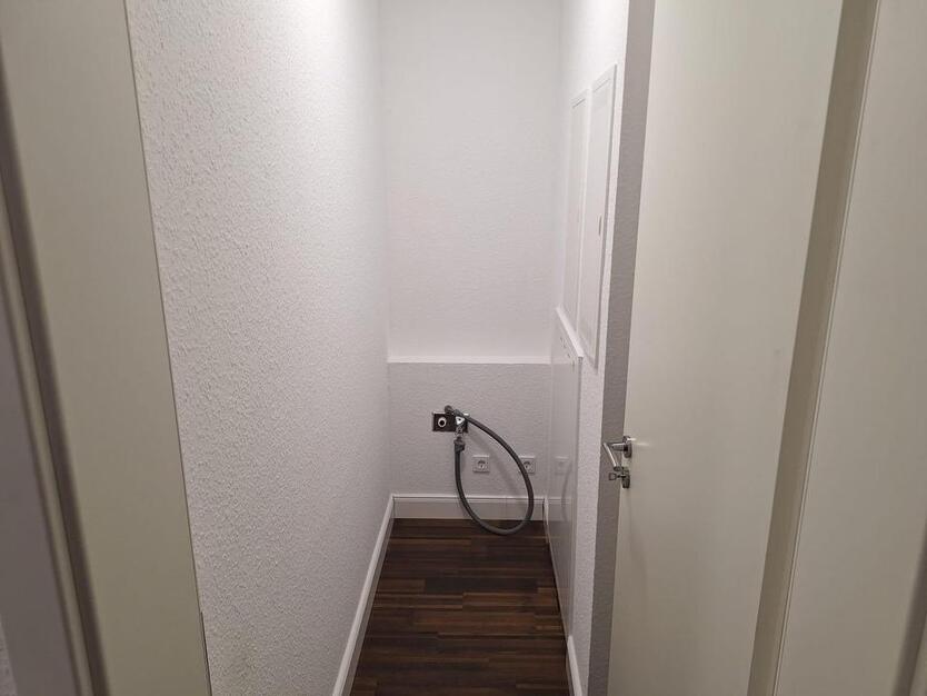 Exklusive 2 Zimmer Neubauwohnung mit Stellplatz und Einbauküche zimmer