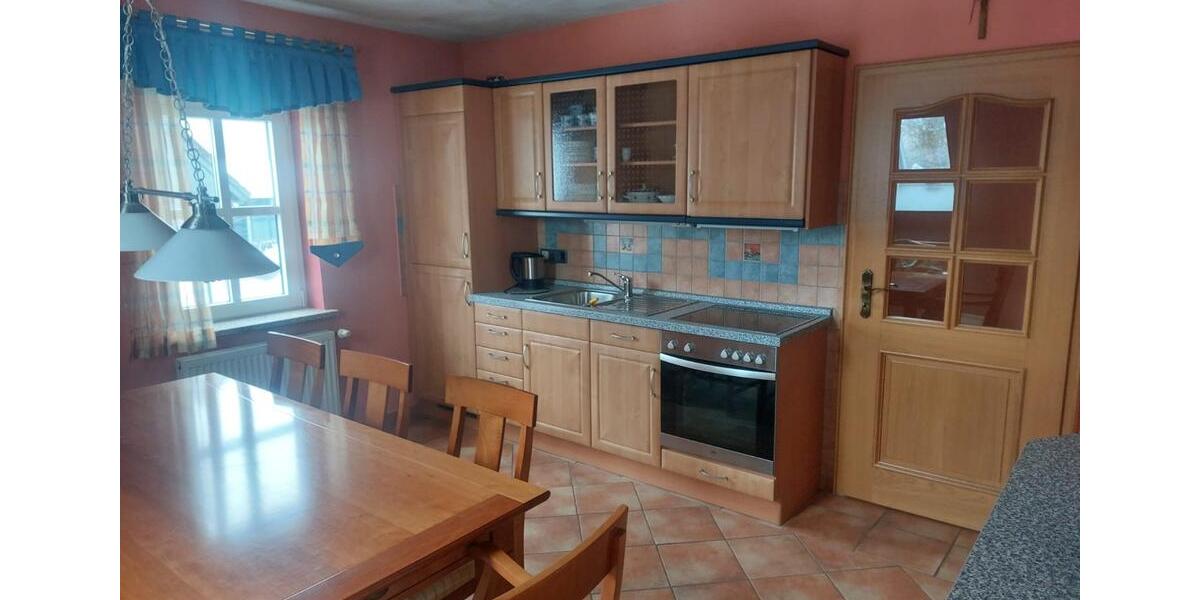 Etagenwohnung Wilhelmsthal - 2 Zimmer, 91 m&sup2;, 640&euro; | Angebot:26048603