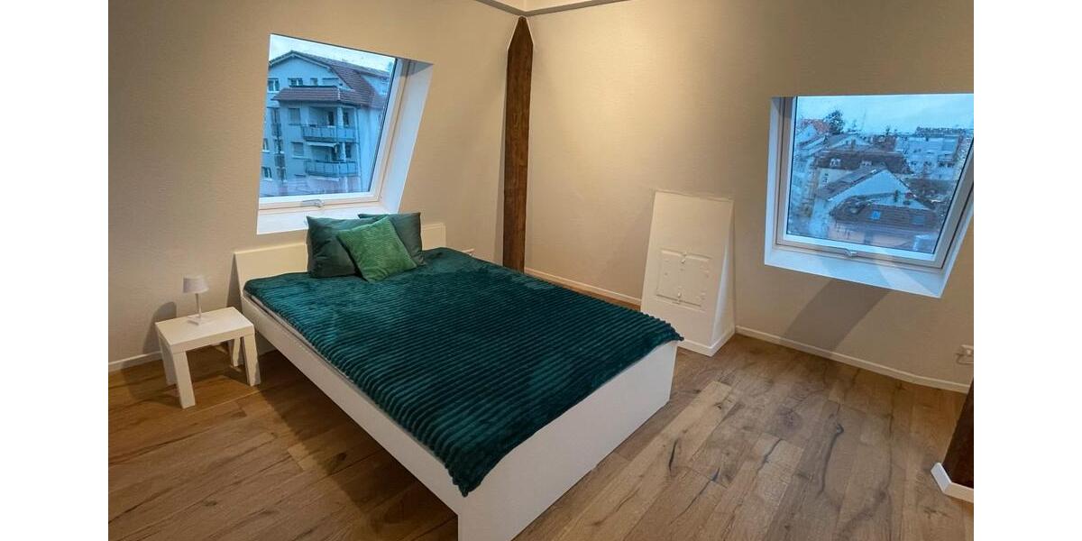 Wohnen auf Zeit Stuttgart Zuffenhausen - 5 Zimmer, 157 m&sup2;, 750&euro; | Angebot:25375848