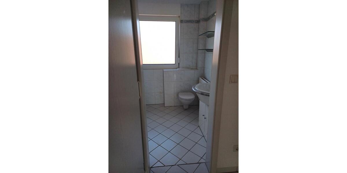 Dachgeschoßwohnung Rühen - 2 Zimmer, 56 m&sup2;, 460&euro; | Angebot:26498283