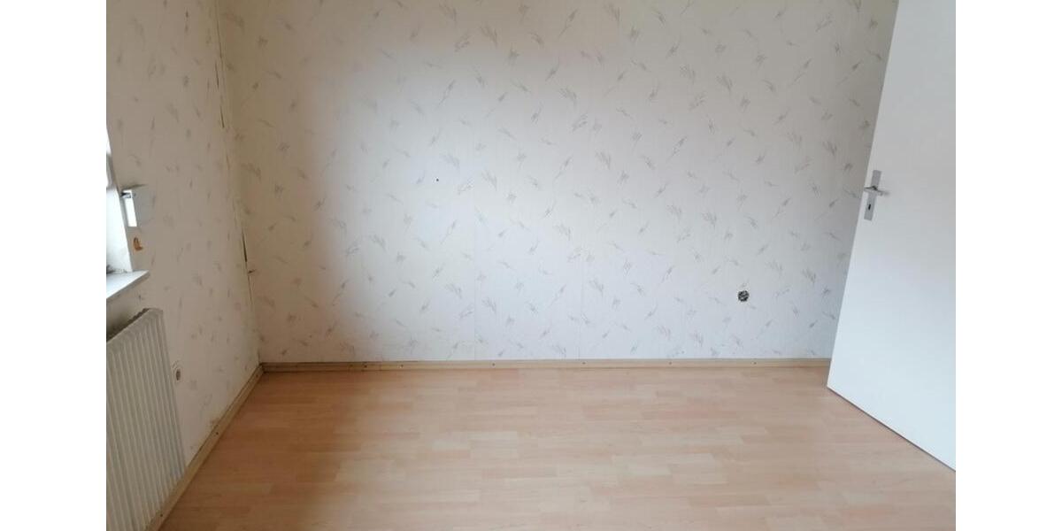 2 Zimmer Mietwohnung 1. OG in Herschfeld Bad Neustadt Top Lage 2 zimmer