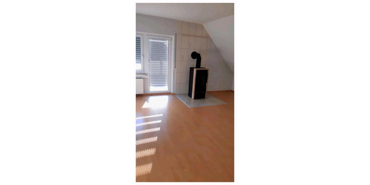 Dachgeschoßwohnung Hofgeismar - 4.5 Zimmer, 100 m&sup2;, 780&euro; | Angebot:25971731