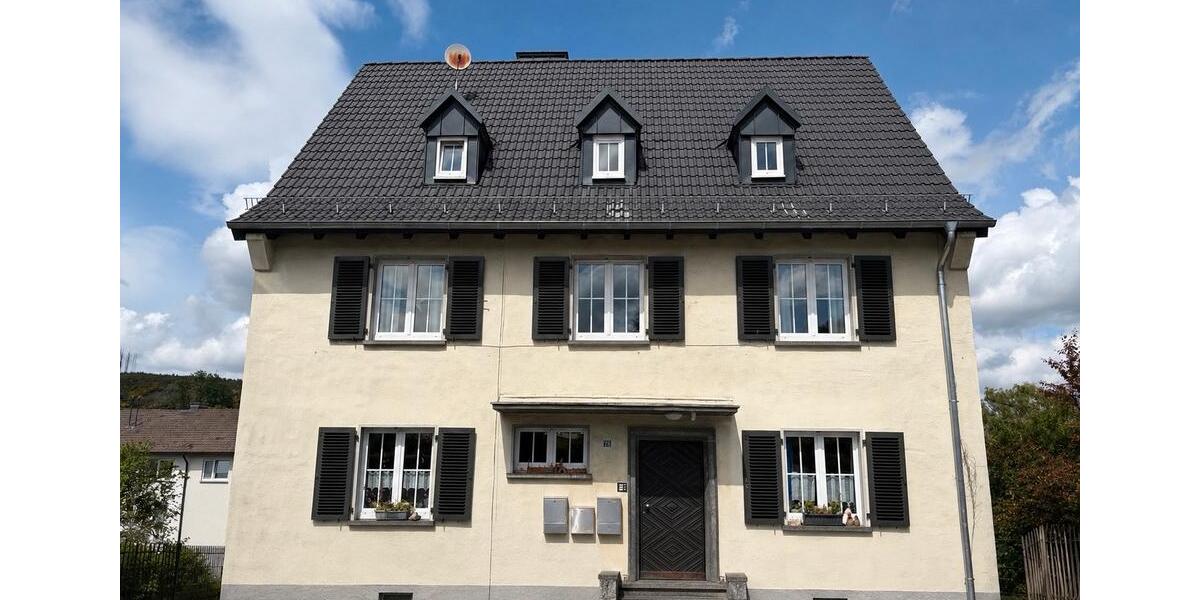 Dachgeschoßwohnung Waldbröl - 2 Zimmer, 47 m&sup2;, 420&euro; | Angebot:26564958
