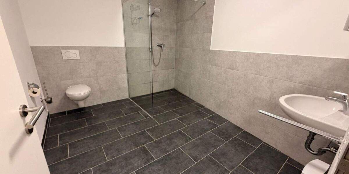 Etagenwohnung Kordel - 3 Zimmer, 92 m&sup2;, 775&euro; | Angebot:26694850