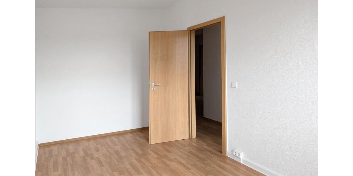 Etagenwohnung Gera Bieblach-Ost - 4 Zimmer, 80 m&sup2;, 573&euro; | Angebot:26049105