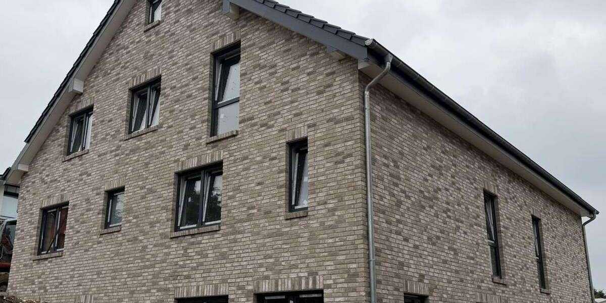 Einfamilienhaus Kleve Materborn - 9 Zimmer, 250 m&sup2;, 2.500&euro; | Angebot:26799126