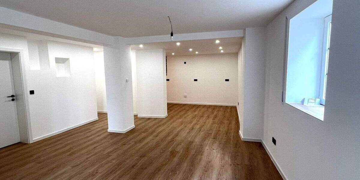 Etagenwohnung Nußbaum - 2 Zimmer, 74 m&sup2;, 800&euro; | Angebot:25683801