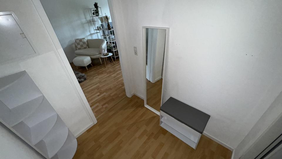 Etagenwohnung Wiesbaden Biebrich - 1.5 Zimmer, 39 m&sup2;, 900&euro; | Angebot:26442083
