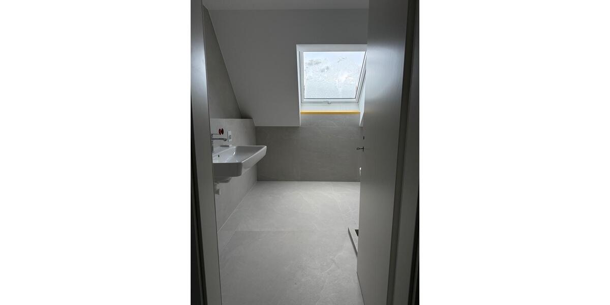 Einfamilienhaus Uersfeld - 5 Zimmer, 135 m&sup2;, 980&euro; | Angebot:24383990