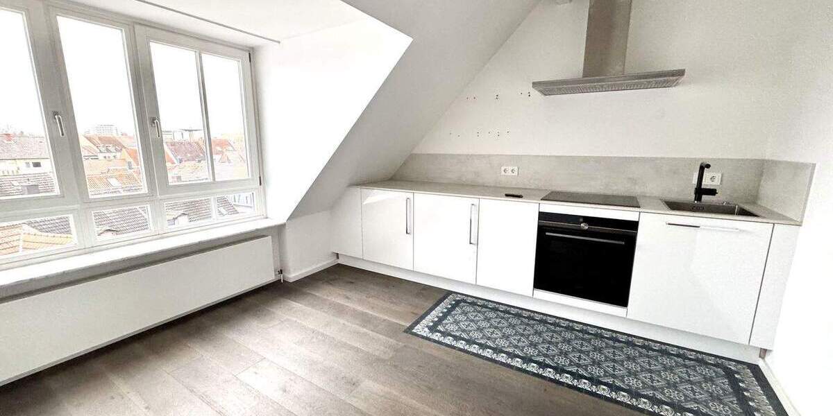 Etagenwohnung Kaiserslautern Innenstadt - 2 Zimmer, 125 m&sup2;, 1.200&euro; | Angebot:23960305