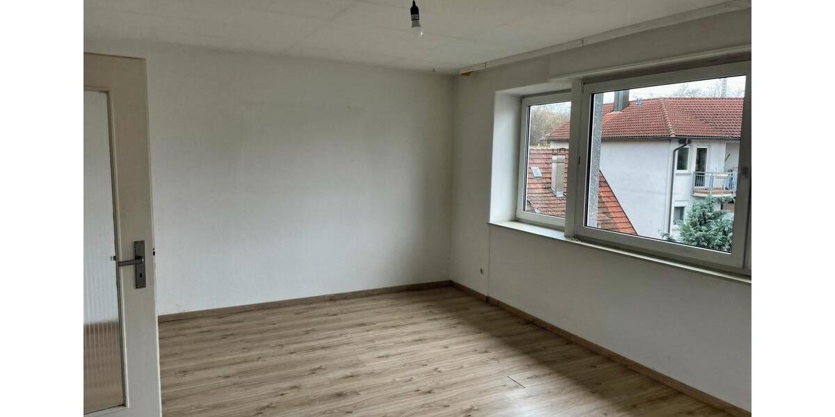 Dachgeschoßwohnung Waiblingen - 2 Zimmer, 53 m&sup2;, 550&euro; | Angebot:25272037