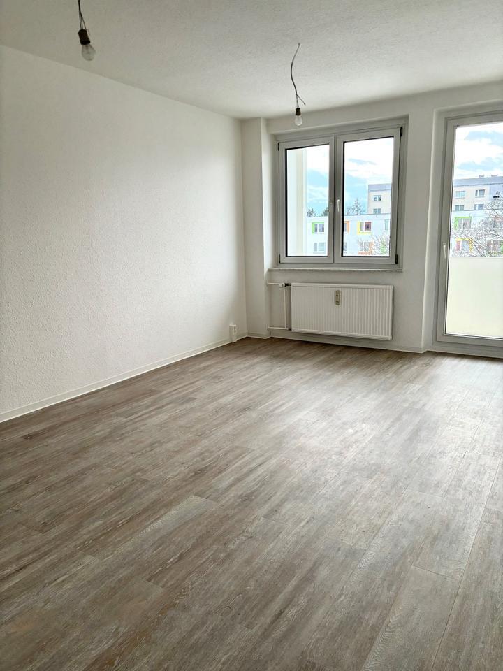 3-Raum Wohnung in ruhiger Lage zimmer