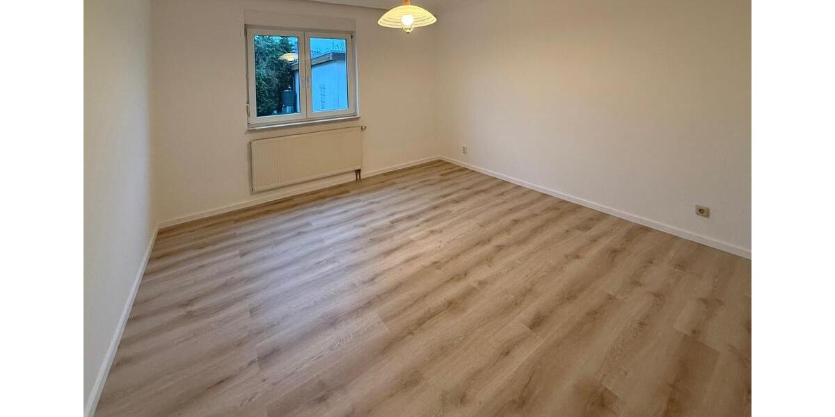 Erdgeschoßwohnung Ueckermünde - 2 Zimmer, 63 m&sup2;, 475&euro; | Angebot:25947734