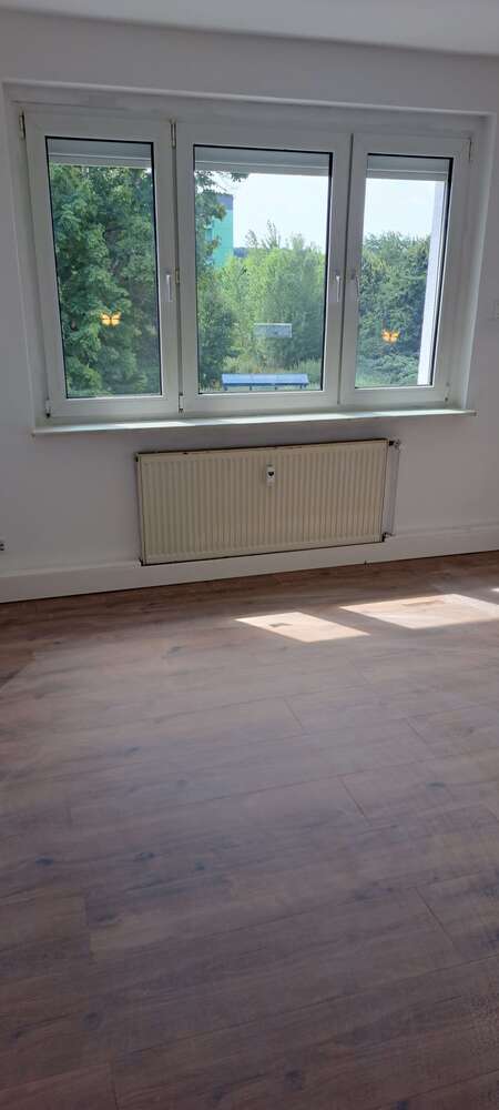 Wohnung zum Mieten in Rötha 650 € 78 m²
