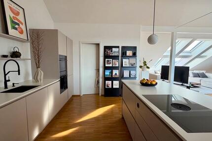 Wohnen auf Zeit Dresden Neustadt - 3.5 Zimmer, 130 m&sup2;, 2.250&euro; | Angebot:26556331