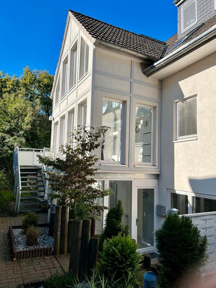 Großhansdorf, ab 1.11., 5 Zi., 113 m2,EGSouterrain,Garage,ruhig