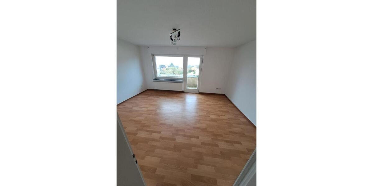 Helle 3-Zimmer-Wohnung mit Balkon in Enger 3 zimmer