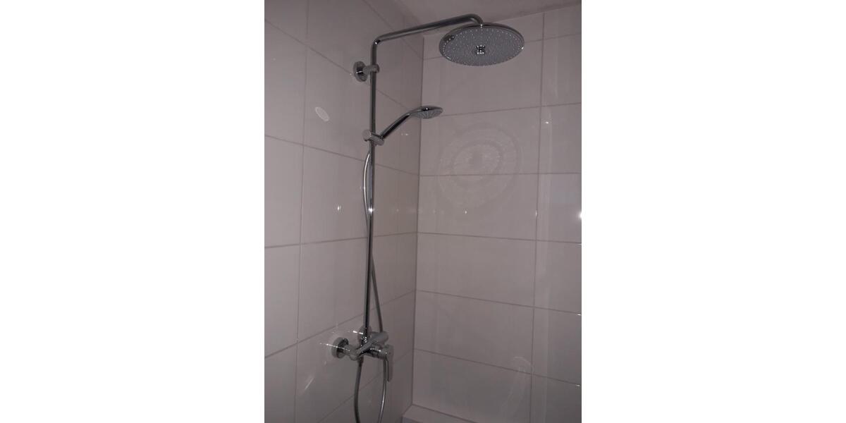 Reihenhaus Würzburg Lengfeld - 7 Zimmer, 146 m&sup2;, 2.200&euro; | Angebot:26471982