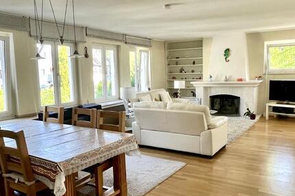 Helle vollmöbl. Wohnung in Düsseldorf-Nord, Nähe Messe, Norpark 3.5 zimmer