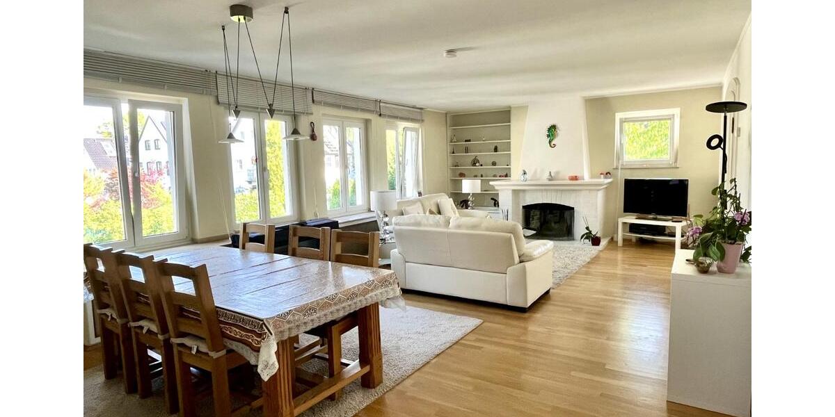 Helle vollmöbl. Wohnung in Düsseldorf-Nord, Nähe Messe, Norpark 3.5 zimmer