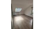 Helle 4-Zimmer-Dachgeschos, 90 m², max. 5 Personen zimmer