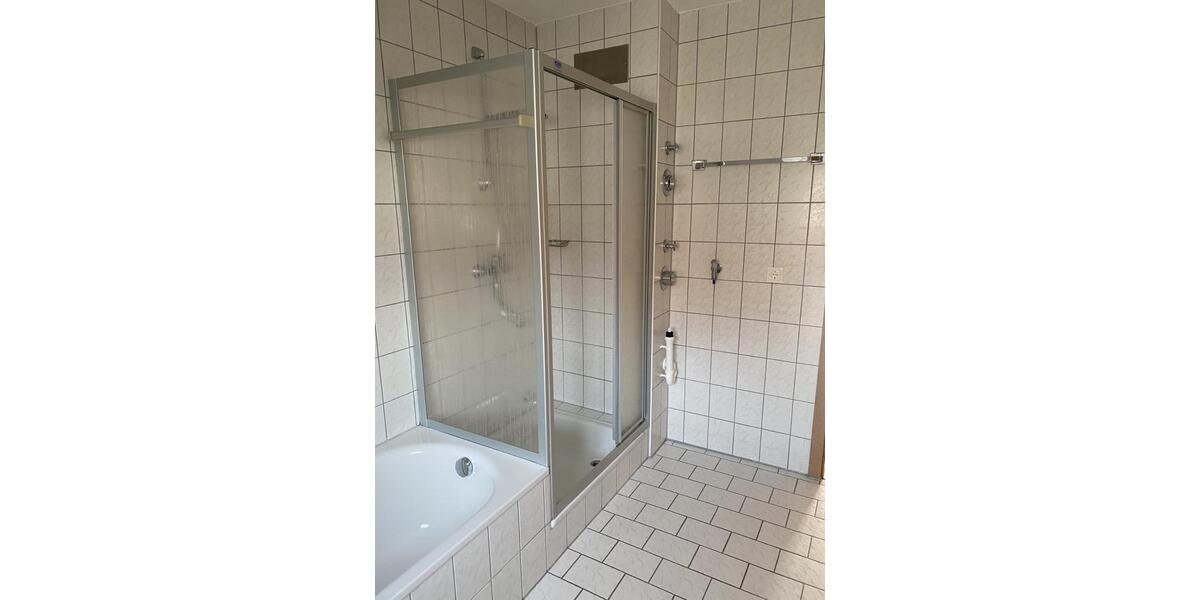 Dachgeschoßwohnung Neustadt an der Waldnaab - 1 Zimmer, 61 m&sup2;, 550&euro; | Angebot:26133090