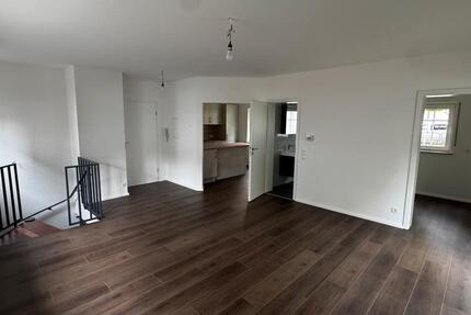 Wohnung Wetzlar Altenberger Straße - 5 Zimmer, 93 m&sup2;, 990&euro; | Angebot:26466631