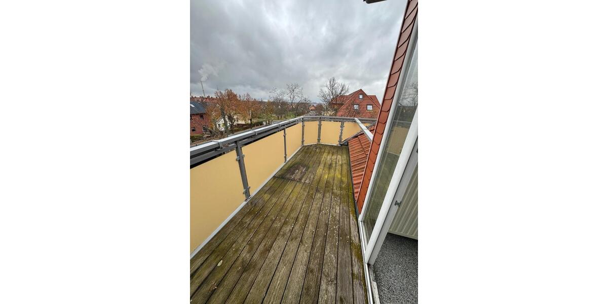 Dachgeschoßwohnung Zeitz - 3 Zimmer, 74 m&sup2;, 444&euro; | Angebot:25345038
