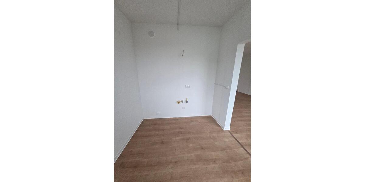 Etagenwohnung Parchim - 3 Zimmer, 56 m&sup2;, 490&euro; | Angebot:24751594