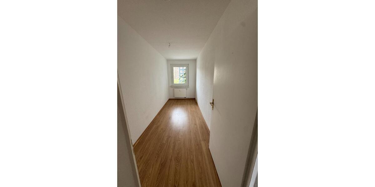 Erdgeschoßwohnung Hettstedt - 3 Zimmer, 54 m&sup2;, 402&euro; | Angebot:25887266