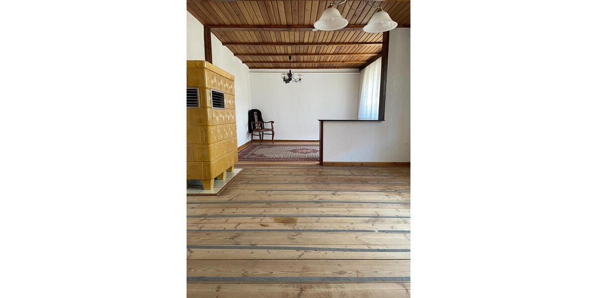 Erdgeschoßwohnung Lübtheen - 2 Zimmer, 75 m&sup2;, 325&euro; | Angebot:25723473