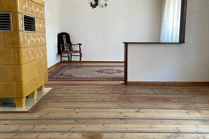 Wohnung Lübtheen - 2 Zimmer, 75 m&sup2;, 325&euro; | Angebot:25723473