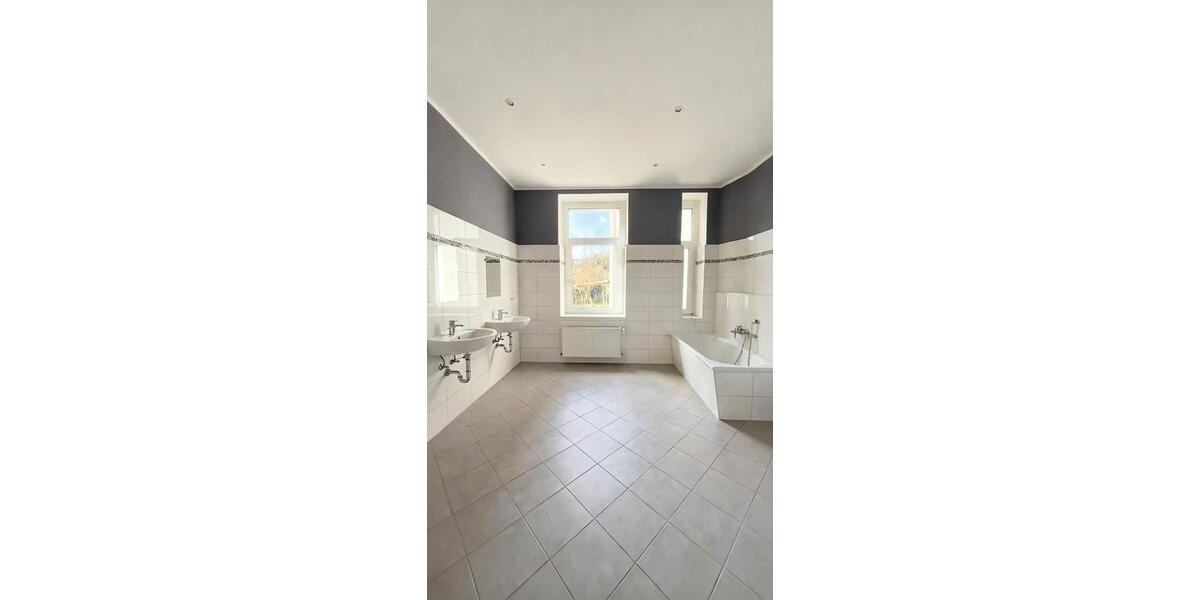 Erdgeschoßwohnung Magdeburg Nordwest - 4 Zimmer, 120 m&sup2;, 1.150&euro; | Angebot:25924067