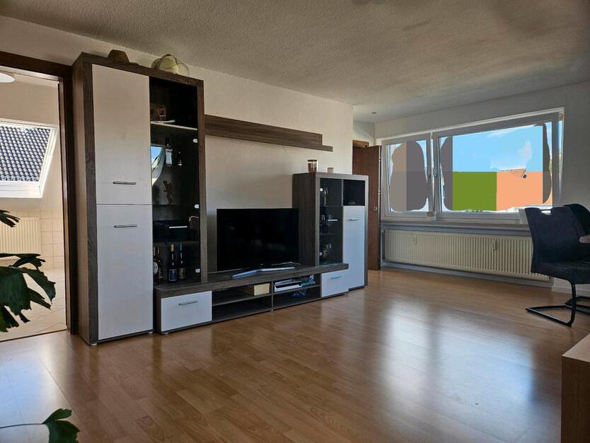 Anfragestopp-Helle 2-Zimmer Dachgeschoßwohnung in Marburg-Wehrda