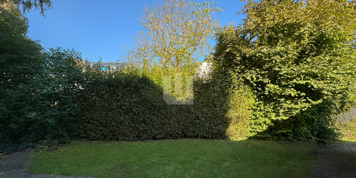 WINDISCH Immobilien - Doppelhaushälfte mit großem Garten in ruhiger Spielstraße zu vermieten 5 zimmer