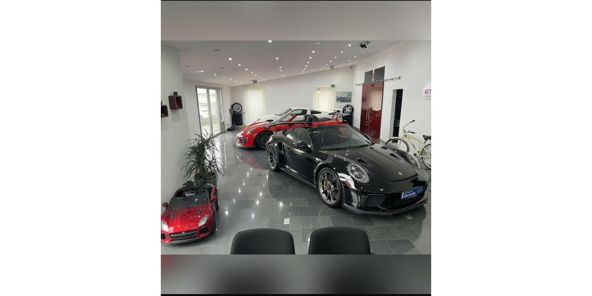 Attraktives Autohaus mit Büro und Showroom 25 Stellplätze zimmer