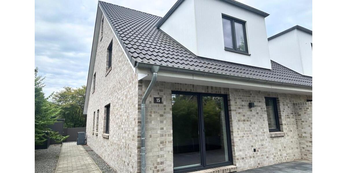 Moderne DHH mit 4 ZI, EBK, Vollbad, Gäste-WC, Terrasse & Garten 4 zimmer