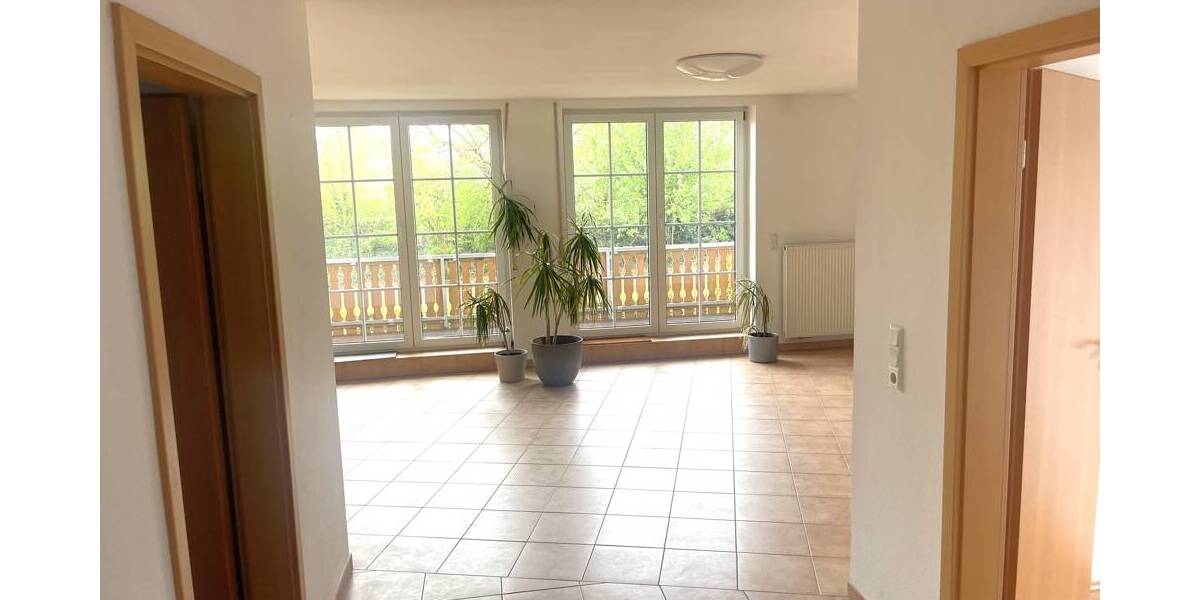 Etagenwohnung Monsheim - 3 Zimmer, 103 m&sup2;, 1.100&euro; | Angebot:26556658