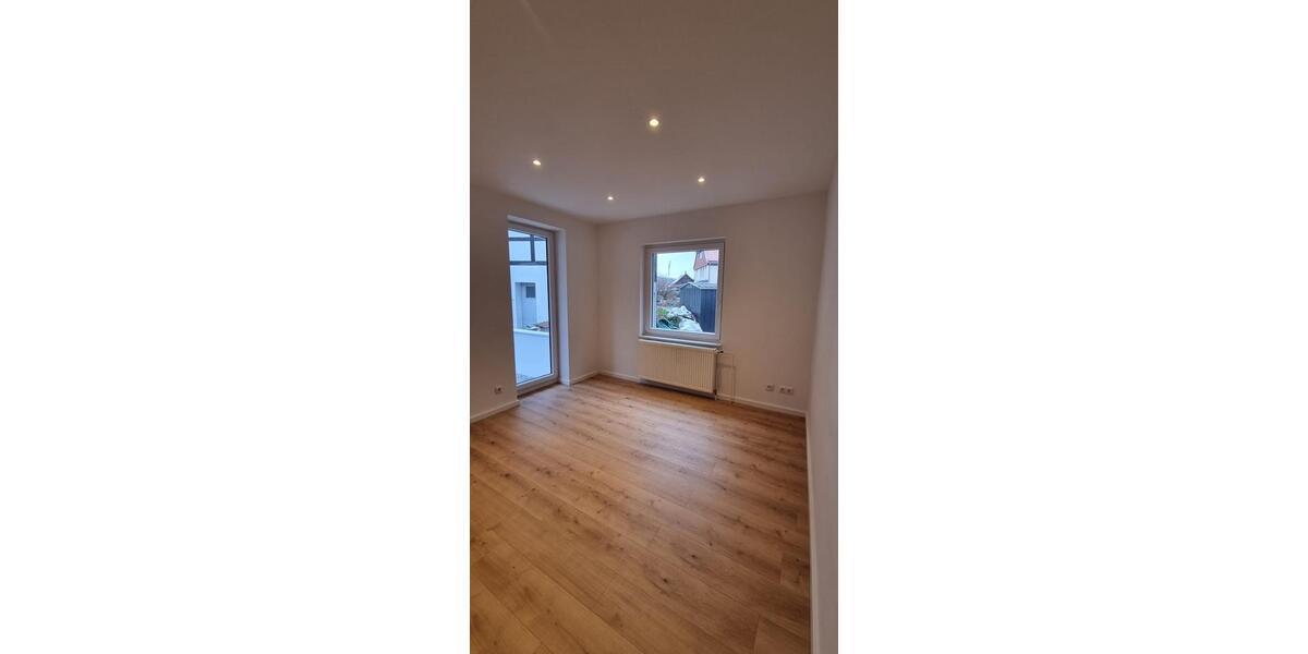 Erdgeschoßwohnung Rosdorf - 4 Zimmer, 106 m&sup2;, 1.380&euro; | Angebot:25960039