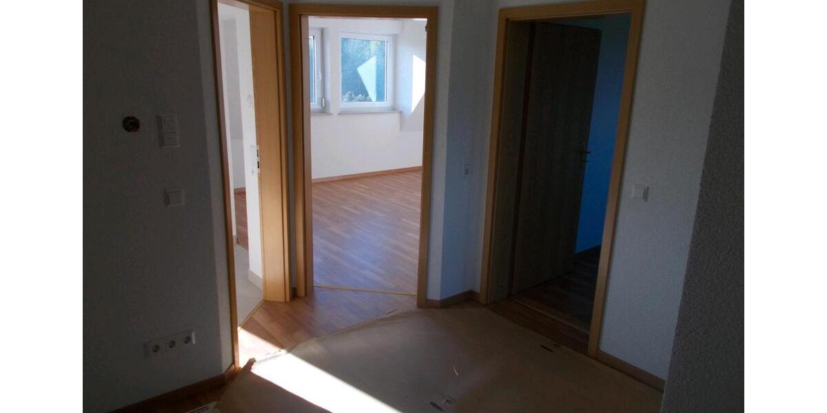 Dachgeschoßwohnung Bad Wurzach - 3 Zimmer, 75 m&sup2;, 700&euro; | Angebot:25852564