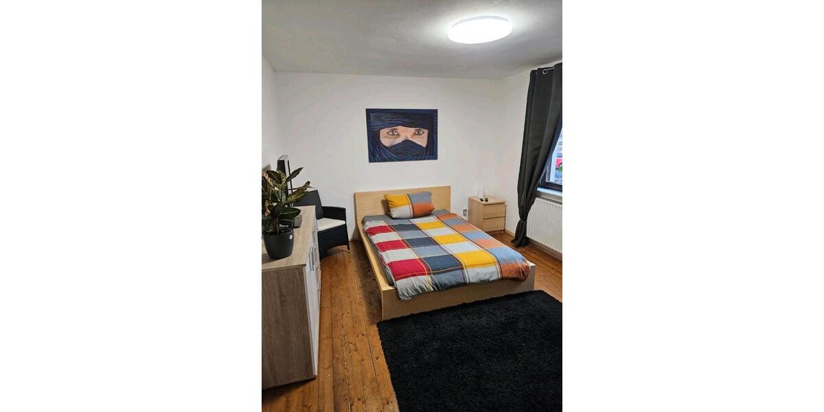 Einzelzimmer in einer 4er WG 4 zimmer