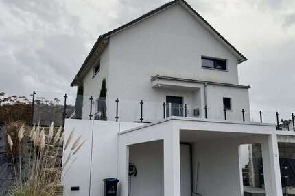 Haus zum Mieten in Weil der Stadt 2.300 € 128 m² 4.5 zimmer