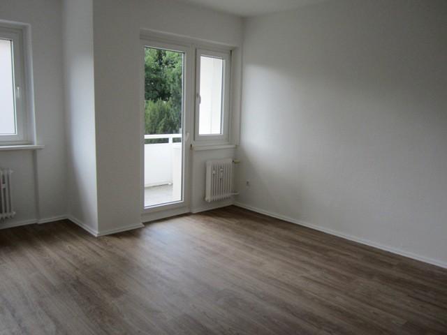 Etagenwohnung Bonn Tannenbusch - 2 Zimmer, 69 m&sup2;, 851&euro; | Angebot:26694882