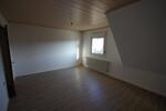Dachgeschoßwohnung Emmelshausen - 3 Zimmer, 66 m&sup2;, 450&euro; | Angebot:24888018