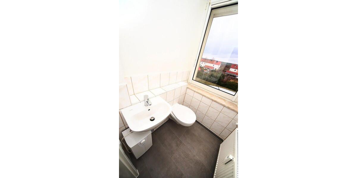 Erdgeschoßwohnung Eisleben (Lutherstadt) - 4 Zimmer, 82 m&sup2;, 543&euro; | Angebot:25976475