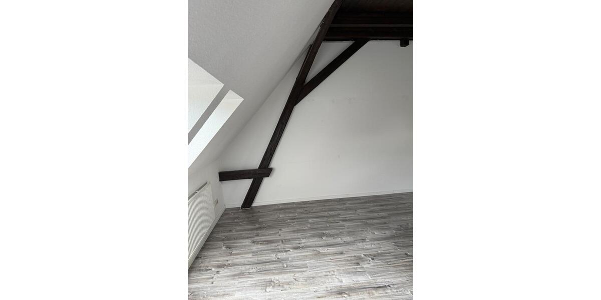 Dachgeschoßwohnung Magdeburg Ottersleben - 1.5 Zimmer, 30 m&sup2;, 420&euro; | Angebot:24680727