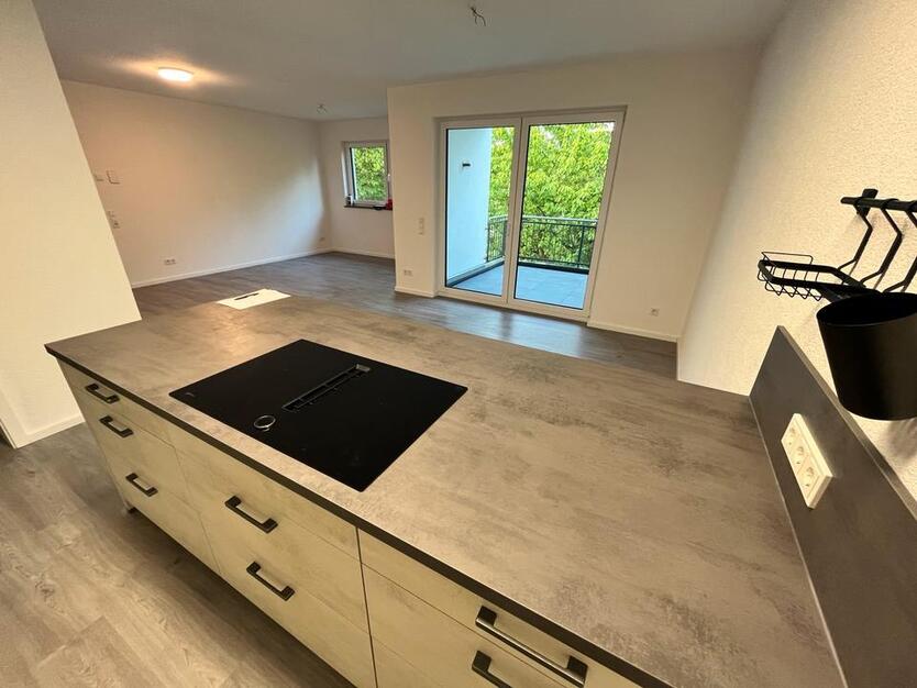 Moderne 3,5 Zimmer Wohnung in bester Lage + 25qm Hobbyraum