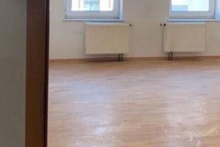 4 Raum Wohnung mit Balkon in Leipzig West zu vermieten, WG 4 zimmer