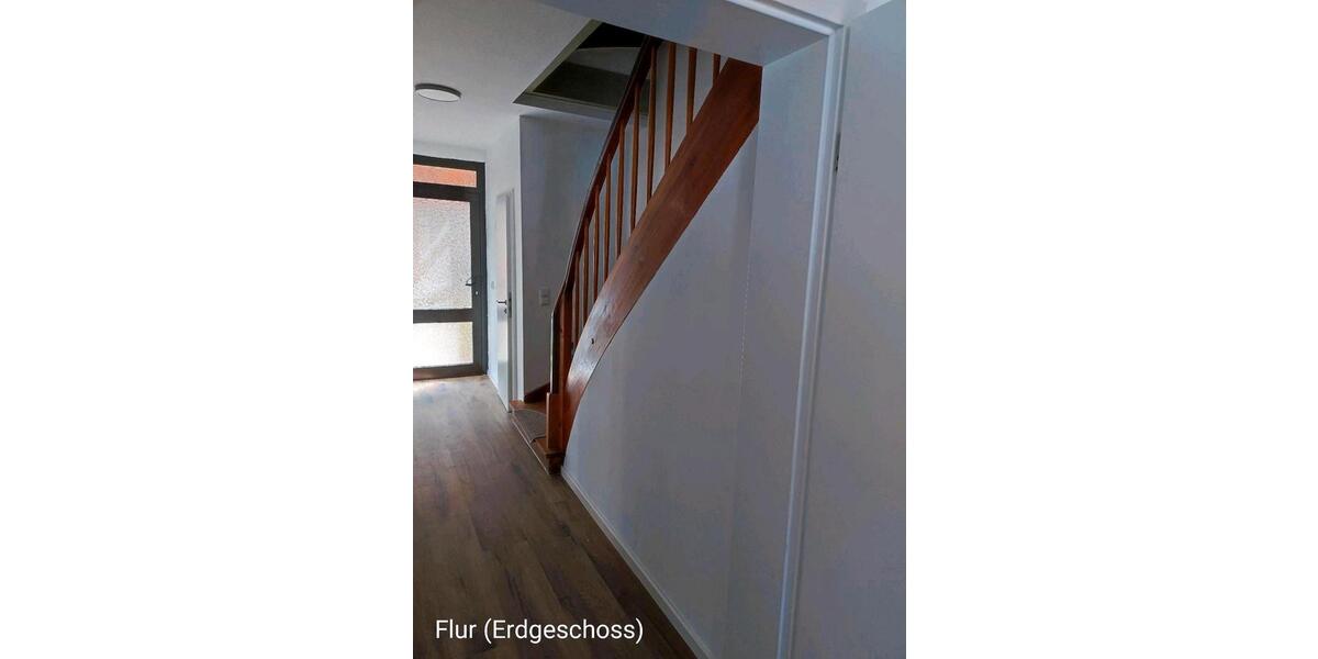 Etagenwohnung Hirzenhain - 3 Zimmer, 87 m&sup2;, 696&euro; | Angebot:26063144